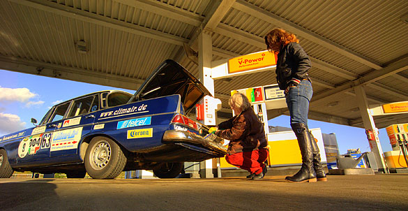 Herbstausfahrt Heckflossenforum und Sternschuppenforum - Tankstop